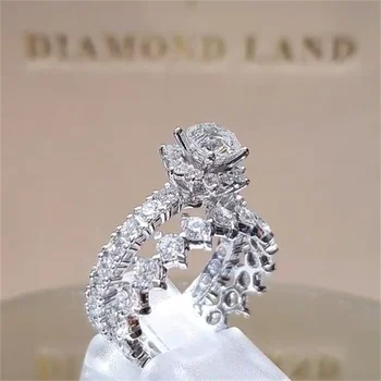 Elegantiškas sidabro spalvos moteriškų žiedų rinkinys akinantis apvalus metalas inkrustuotas baltas Zicrono akmenys Vestuviniai sužadėtuvių žiedai Papuošalai